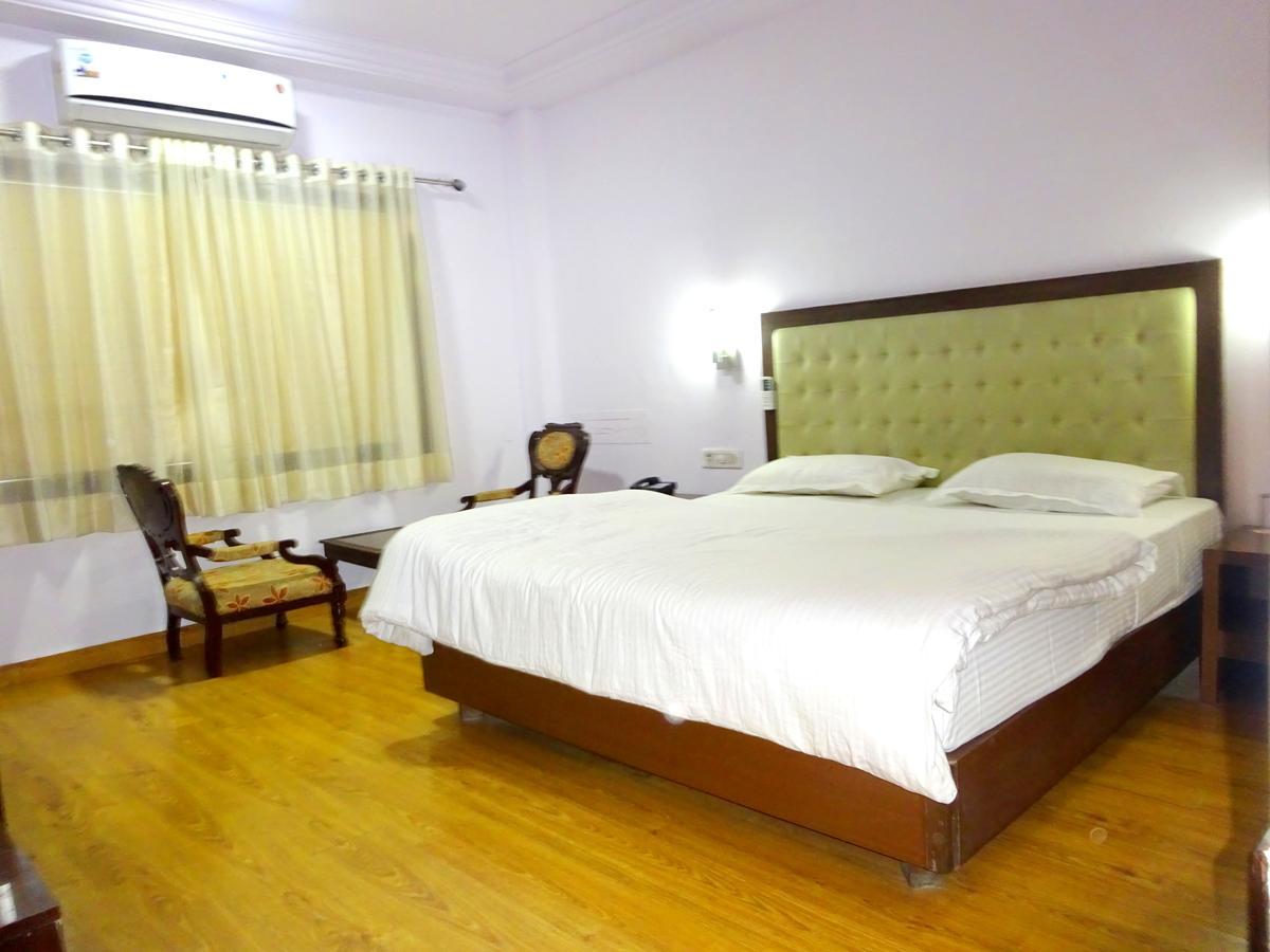 Hotel Utsav Nāthdwāra Exterior foto