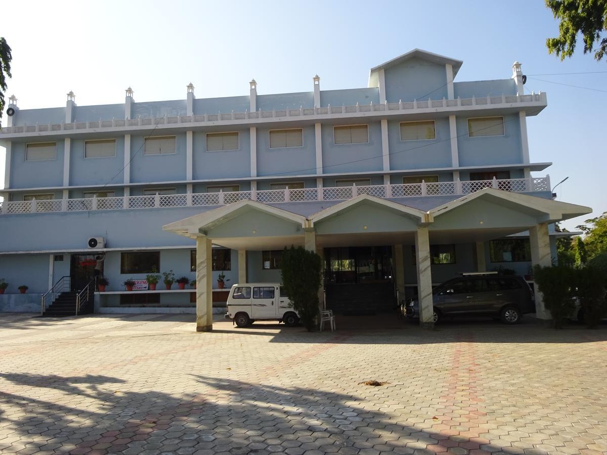 Hotel Utsav Nāthdwāra Exterior foto