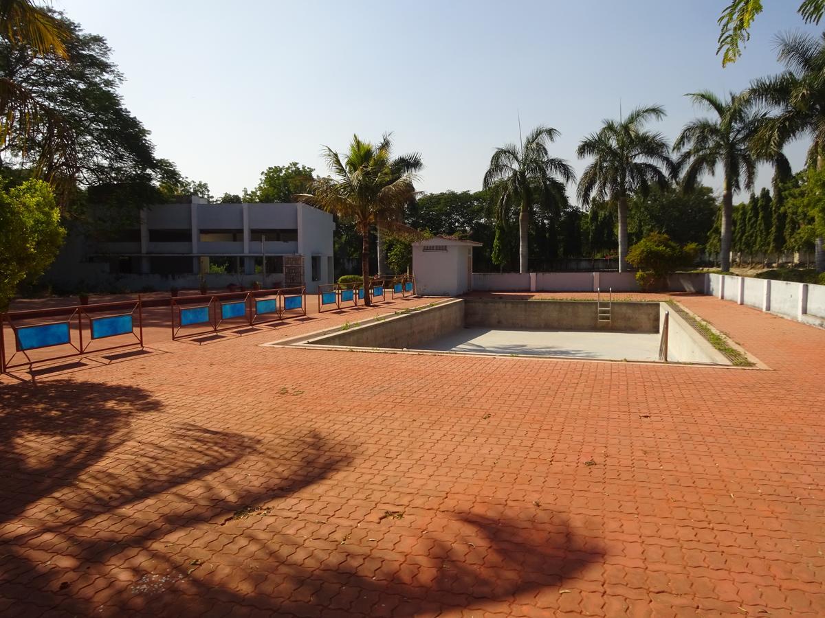 Hotel Utsav Nāthdwāra Exterior foto